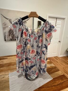 LC Lauren Conrad Floral Top: Large